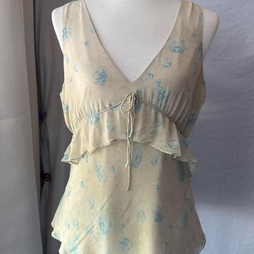 Banana Republic silk blouse